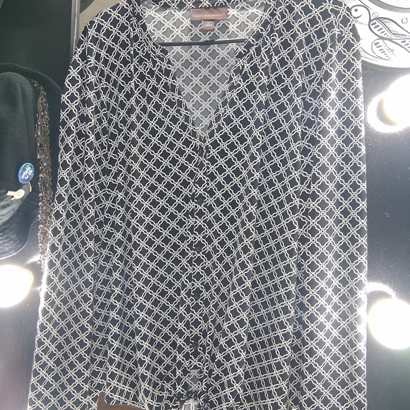 Dana Buchman Tops - Dana Buchman Black and White Geometric Button-Front Blouse